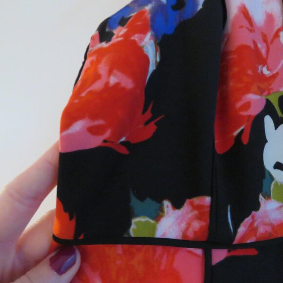 GUESS Floral Fit and Flare Sleeveless Asian Japanese Inspired Y2K - Size US 4 - Picture 7 of 15